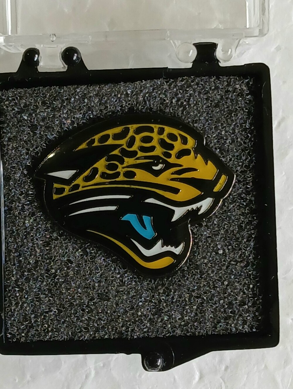 Jacksonville Jaguars Lapel Pin